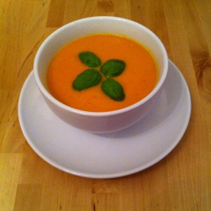 Kürbissuppe mit Ingwer und Kokosmilch